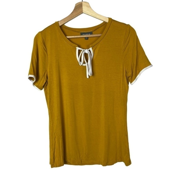 Modcloth Golden Yellow What's the Hap Short Sleeve T-Shirt M - Picture 3 of 8